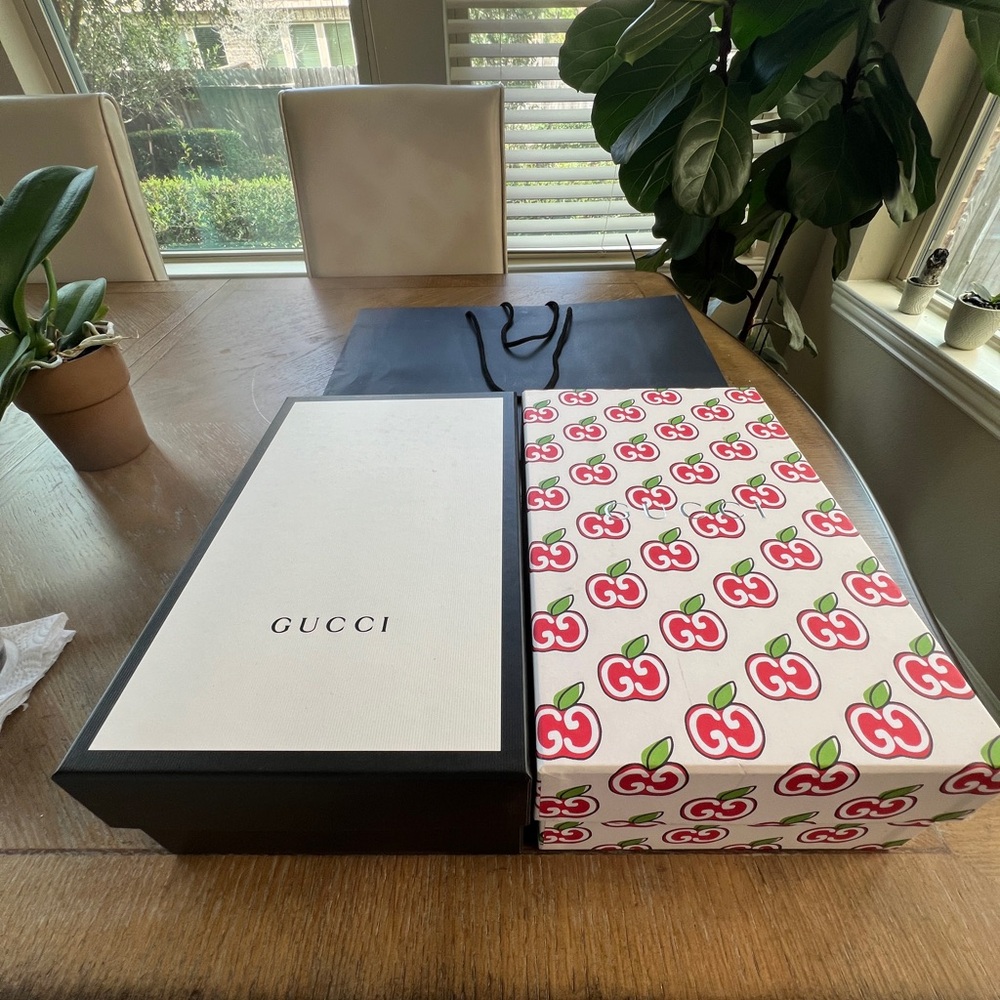 Original GUCCI women’s sneaker boxes. Mint condition, shopping bag available